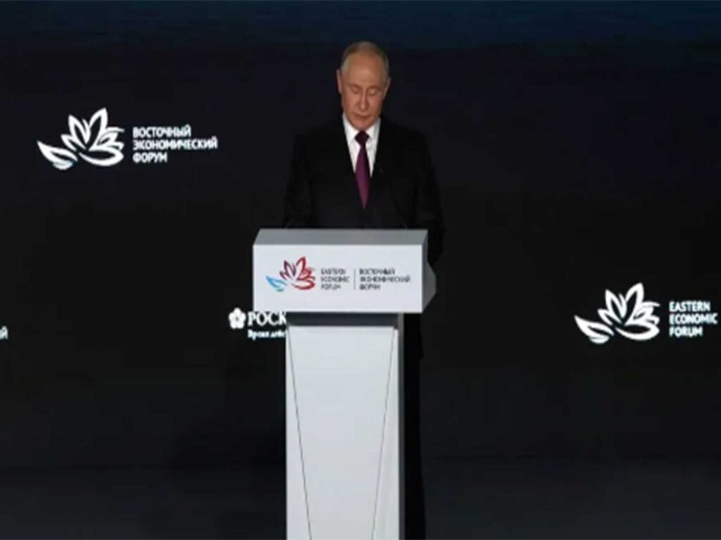 Russian Prez Putin highlights asia pracific region growing in global