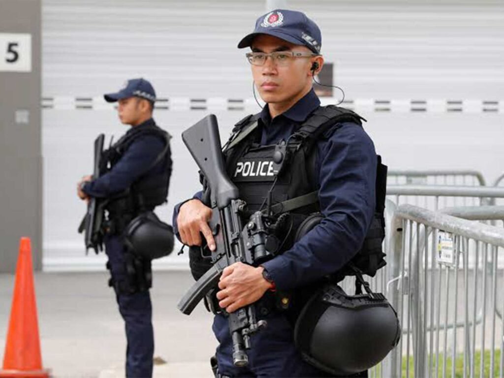 नेपाल बाढ़ और एयर इंडिया डील पर टिप्पणी, सिंगापुर में 5 से पूछताछ singapore police interview 5 over online comments on Nepal floods SIA Air india